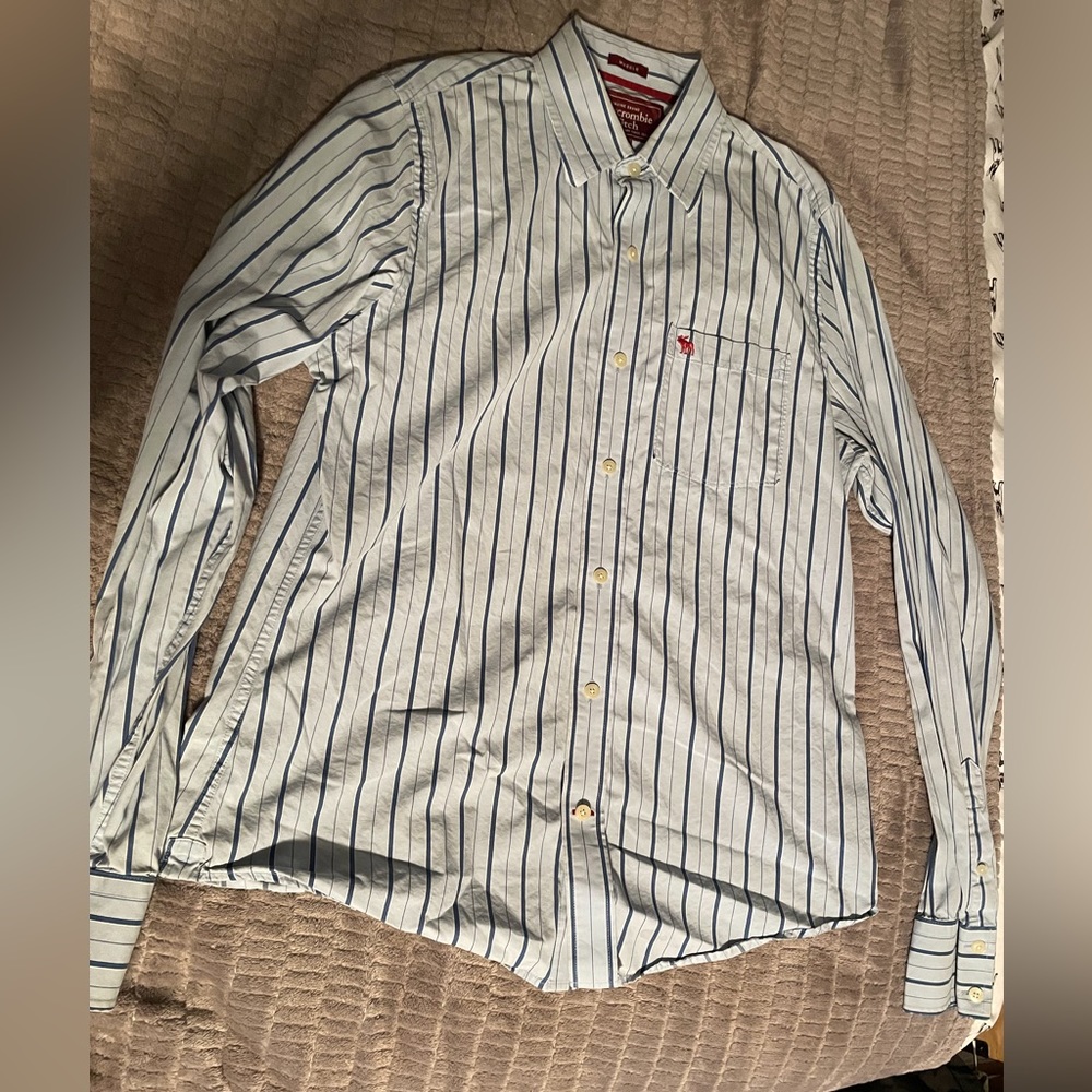 Abercrombie muscle button down shirt L